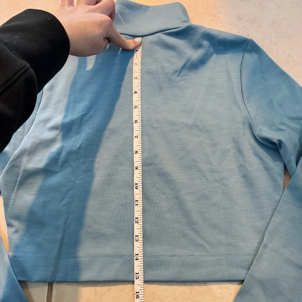 NWT Vuori Lux Rib Half Zip Long Sleeve Cropped Top in Stillwater Blue - Picture 8 of 10